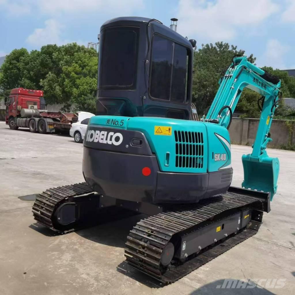 Kobelco SK40 Гусеничні екскаватори