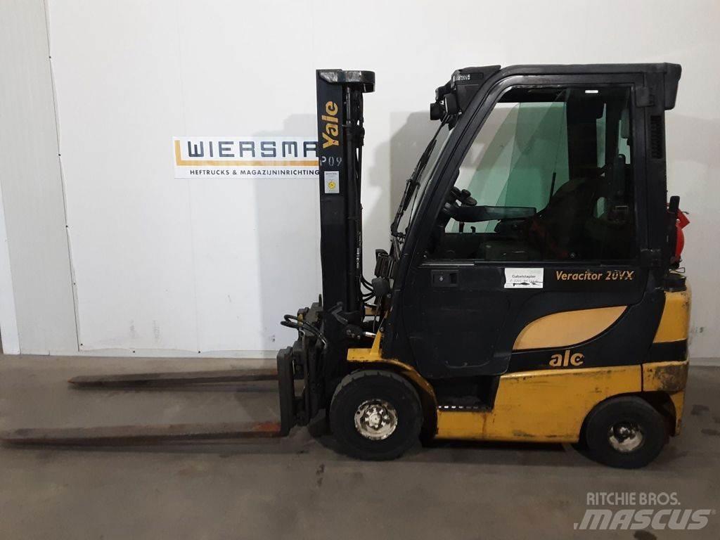 Yale GLP20SVX Газові навантажувачі