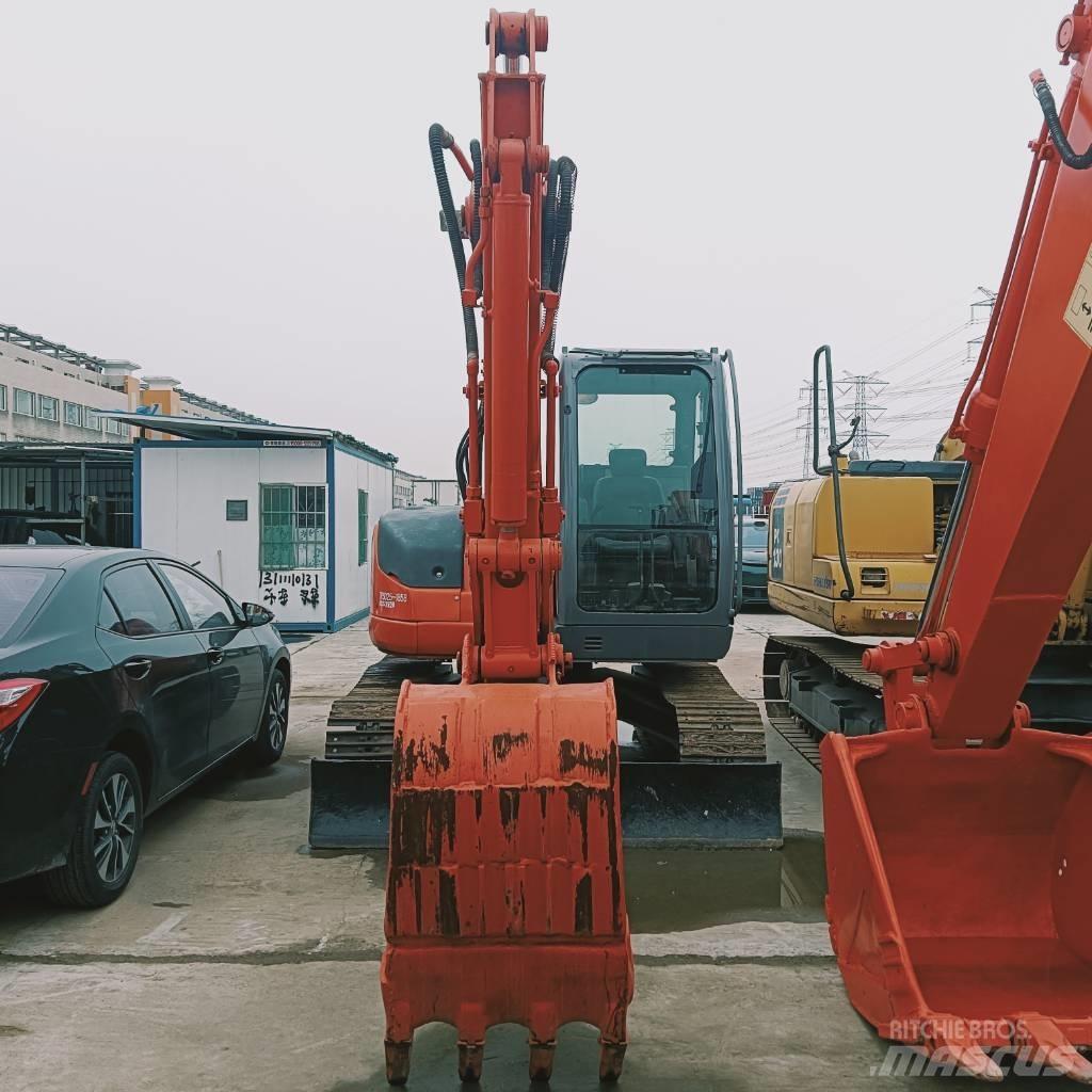 Hitachi ZX 75 US Середні екскаватори 7т. - 12т.