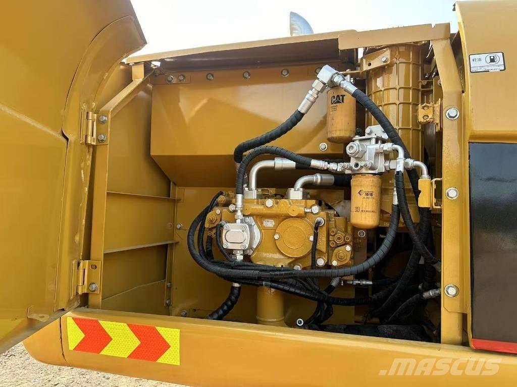 CAT 320 C L Гусеничні екскаватори