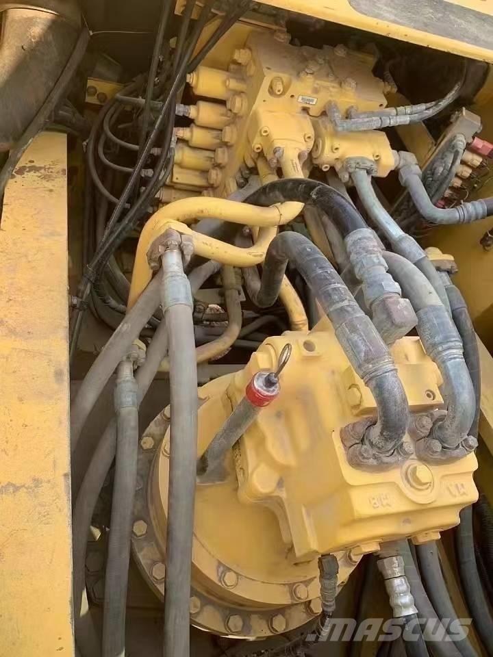Komatsu PC 360 Гусеничні екскаватори