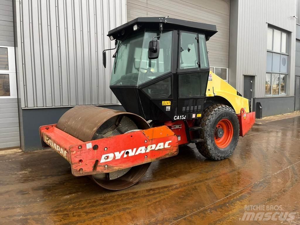 Dynapac CA152D Грунтові котки