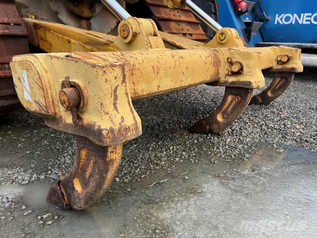 CAT D5N ripper Скарифікатори