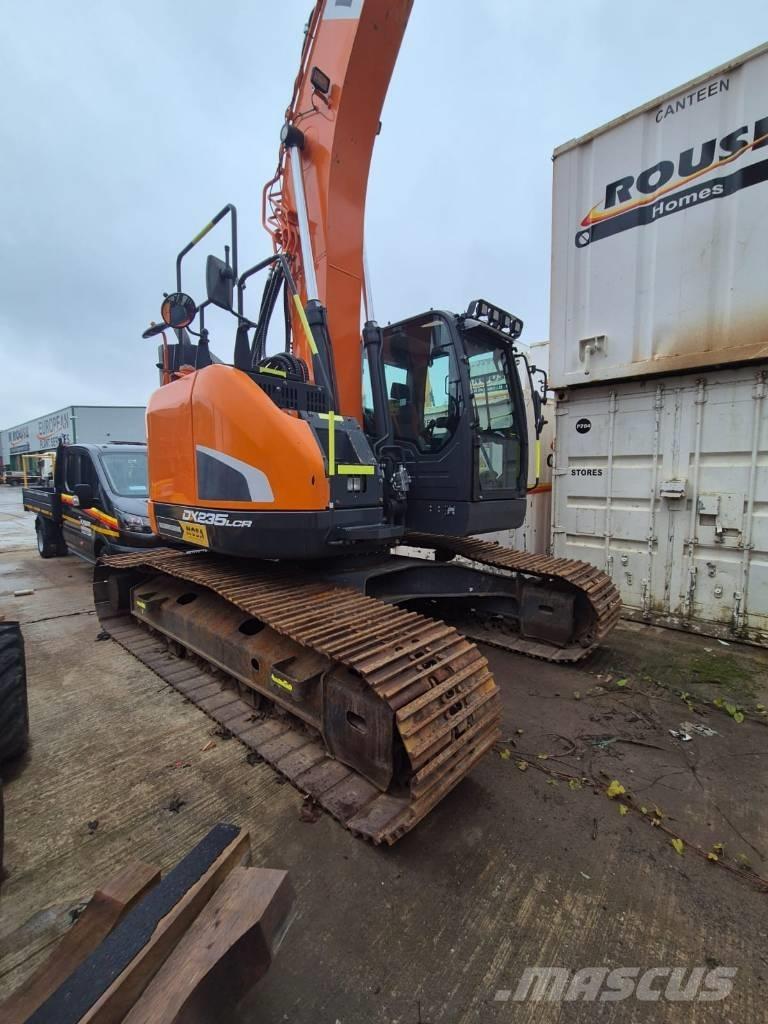 Doosan DX 235 LCR-5 Гусеничні екскаватори