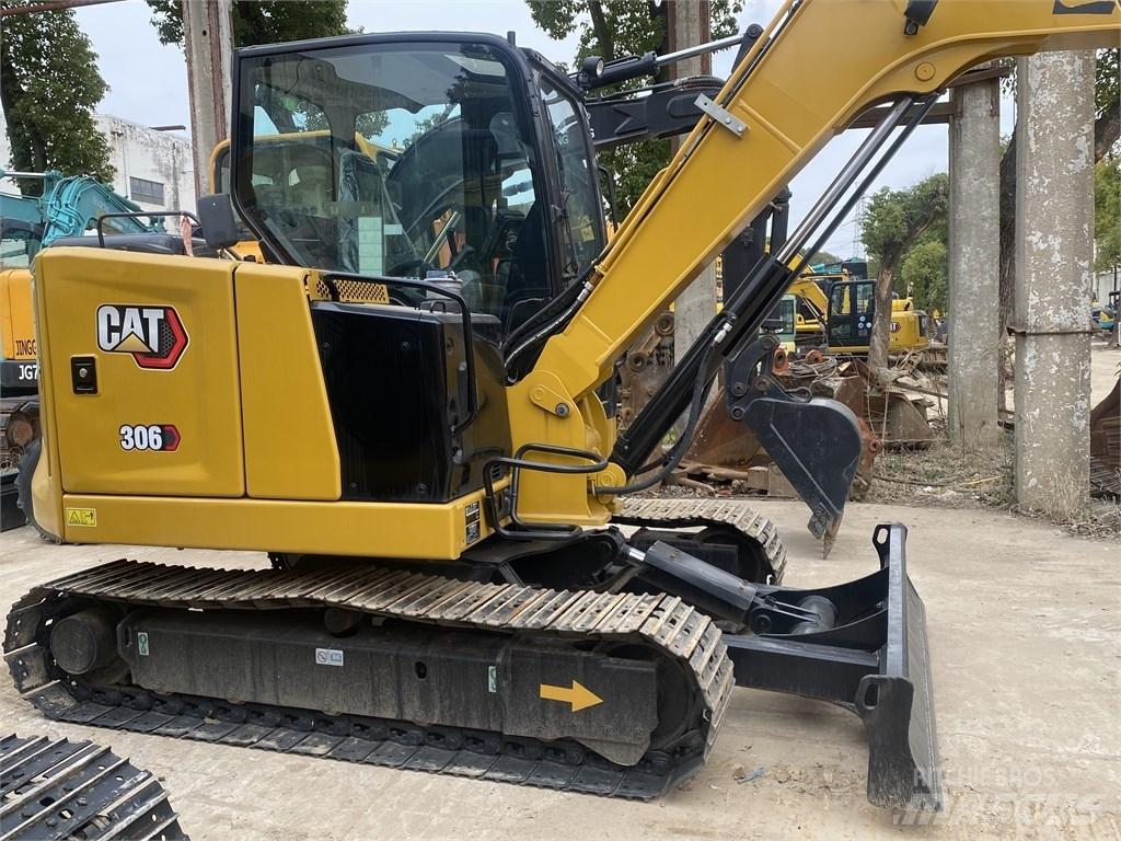 CAT 306 Гусеничні екскаватори