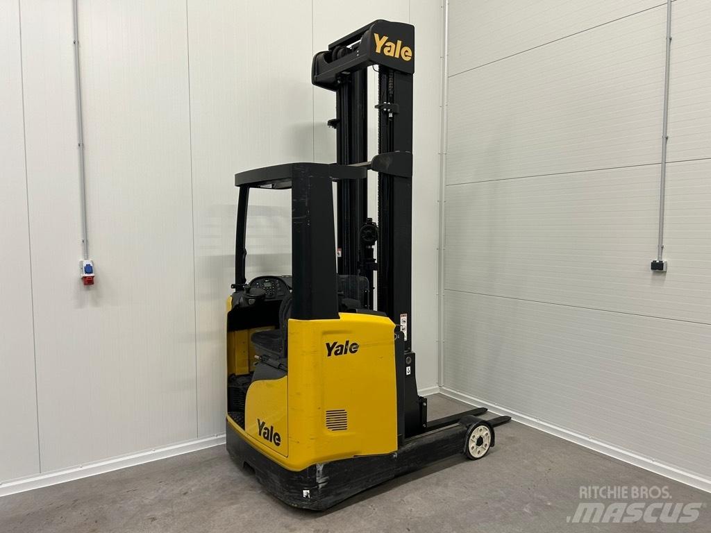 Yale MR 14 Річ-трак із високим підйомом