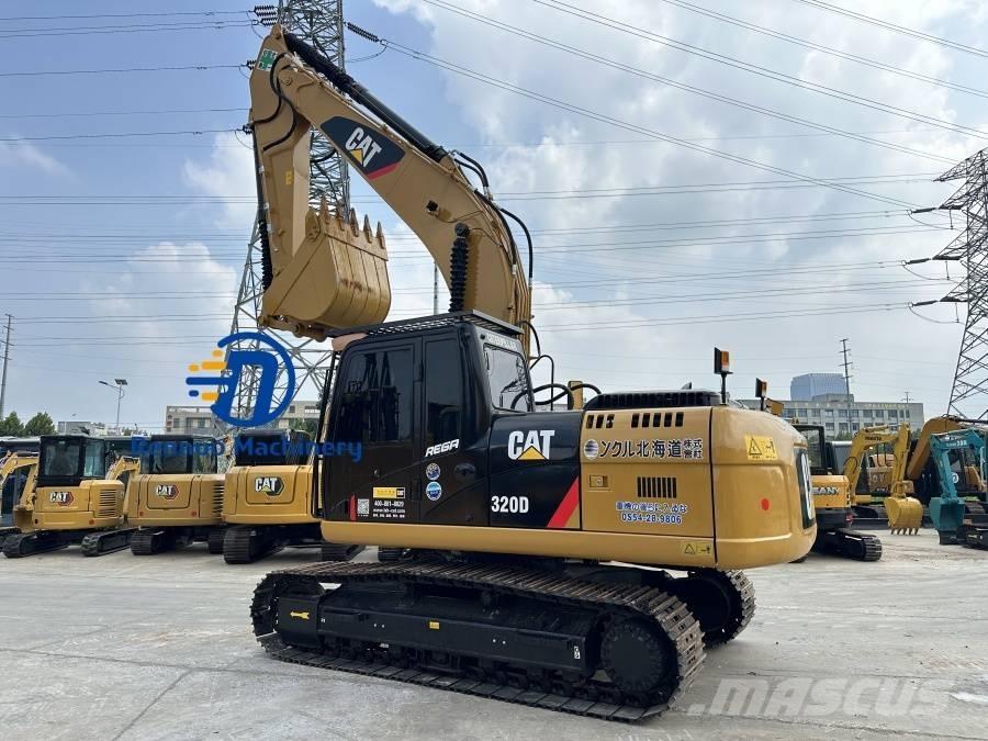 CAT 320D Гусеничні екскаватори