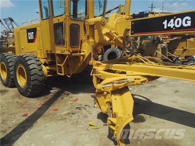 CAT 140 G Грейдери