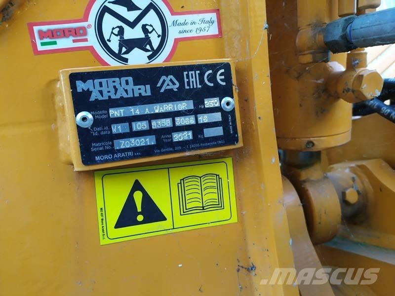  MORO PNT 14 Звичайні плуги