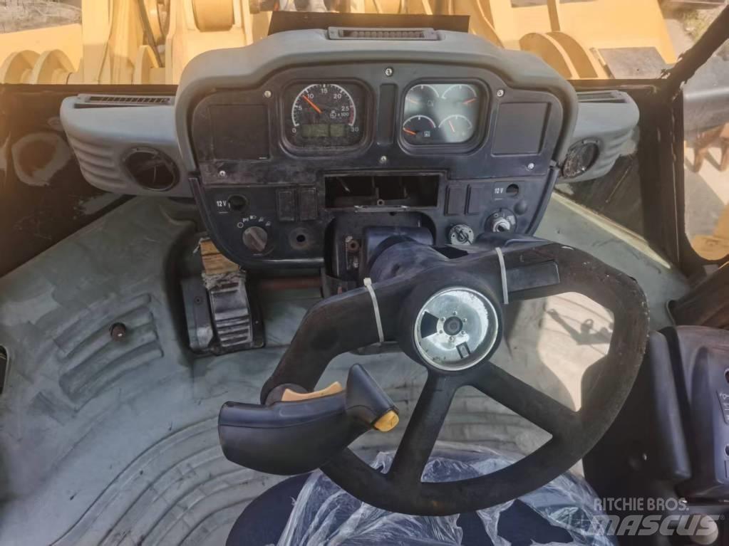 CAT 980 G Фронтальні навантажувачі