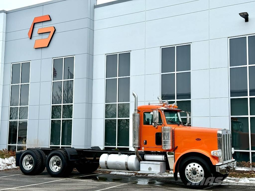 Peterbilt 389 Тягачі