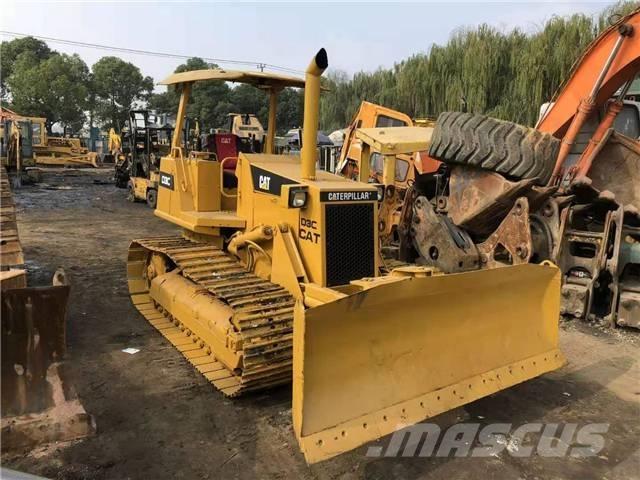 CAT D3C Гусеничні бульдозери