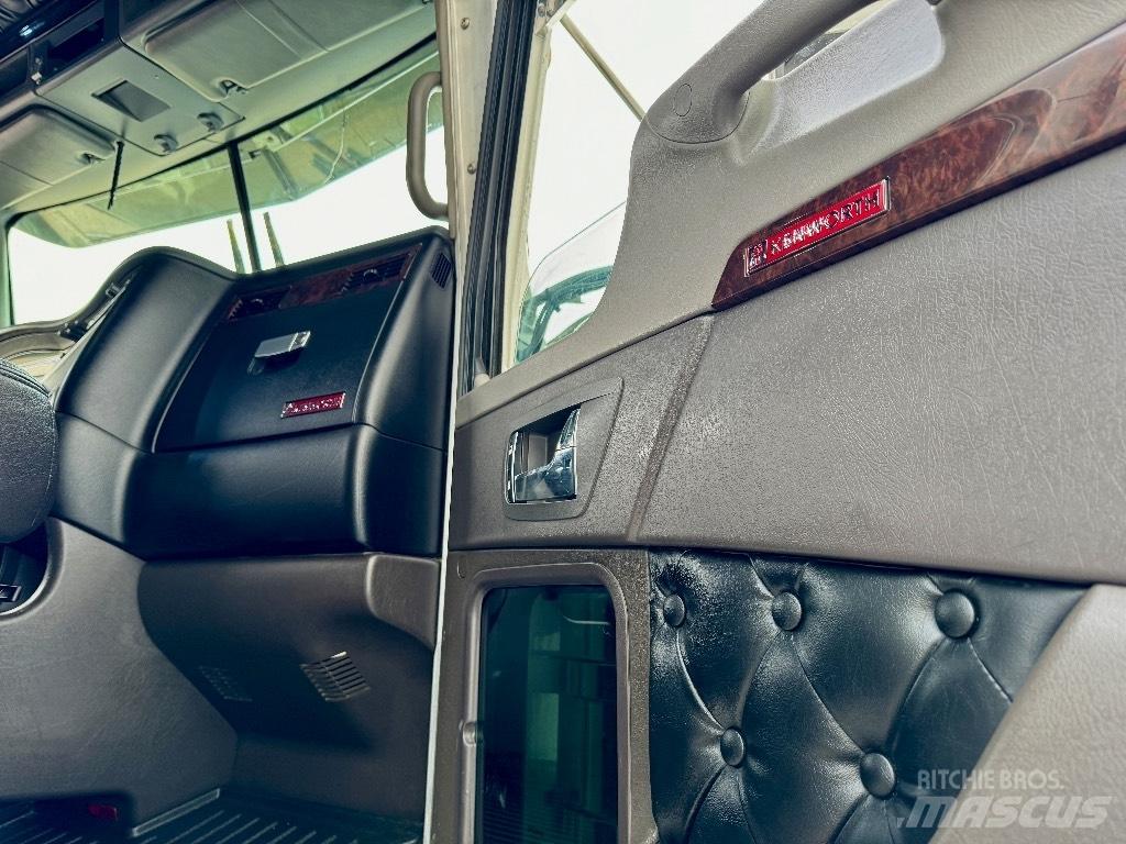 Kenworth T800 Тягачі