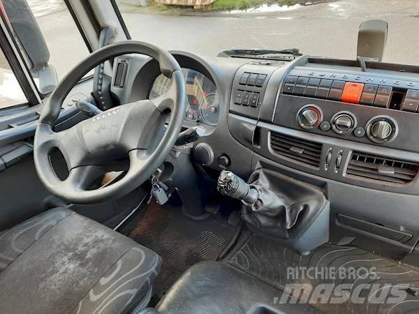 Iveco 120E22 Шасі з кабіною