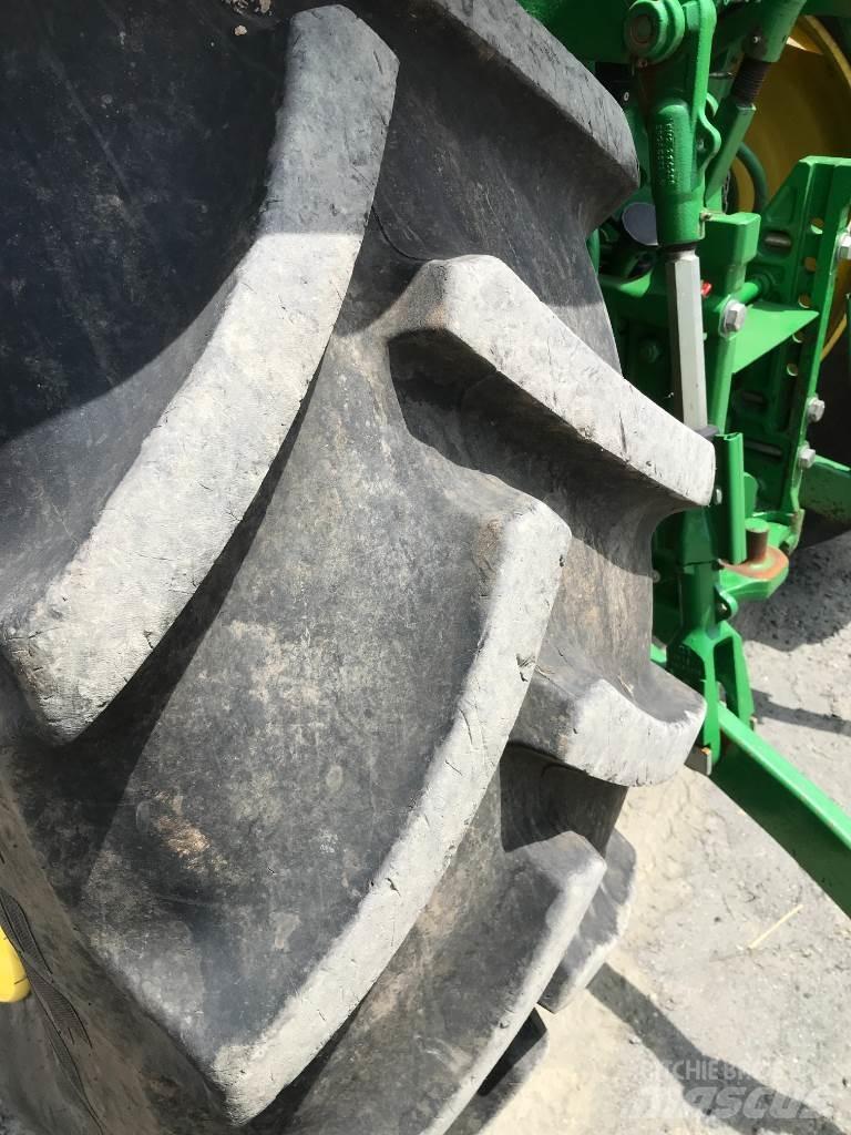 John Deere 6130 M Трактори