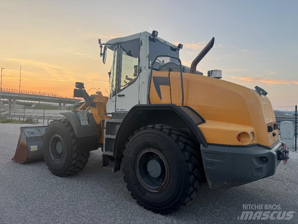 Liebherr L 538 Фронтальні навантажувачі