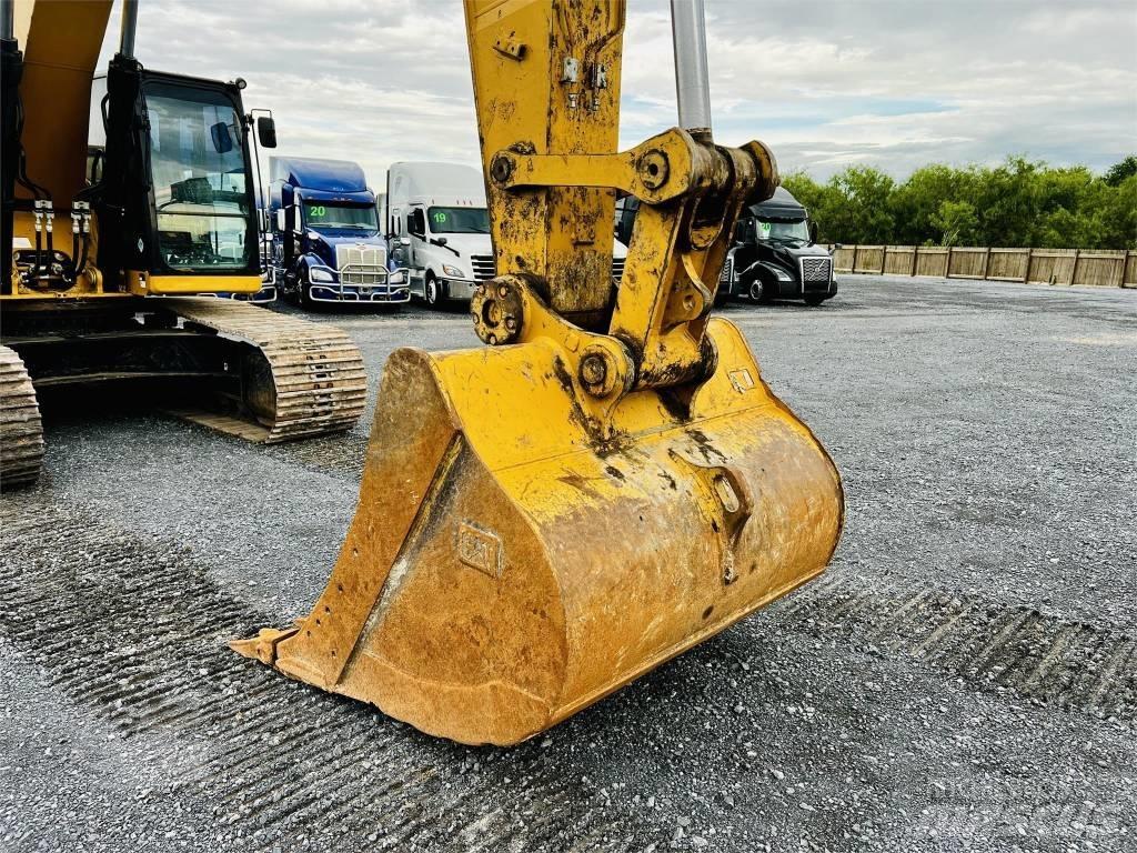 CAT 336 Гусеничні екскаватори