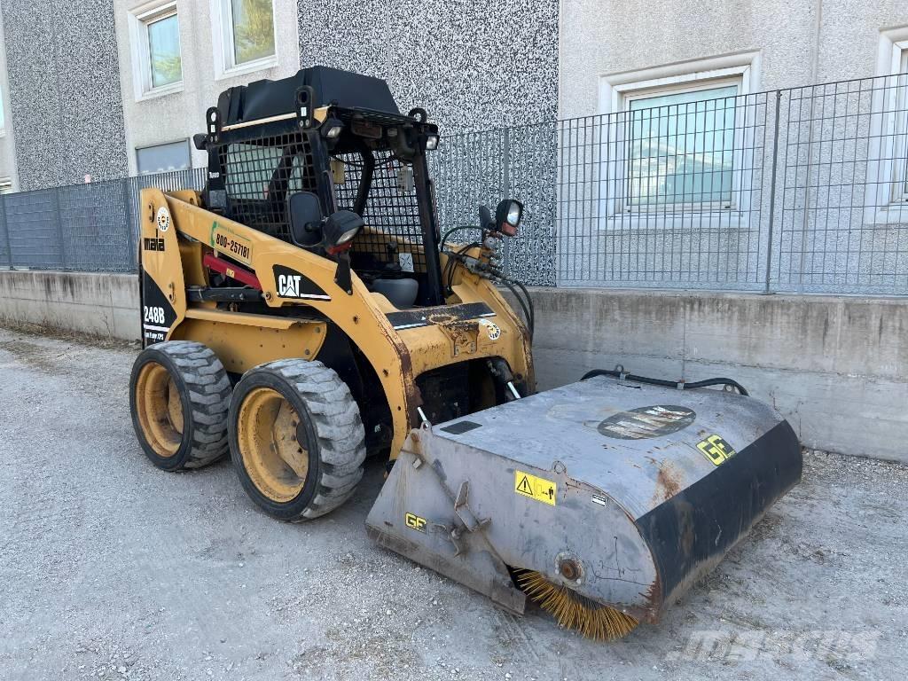 CAT 248 B HF-XPS Міні-навантажувачі