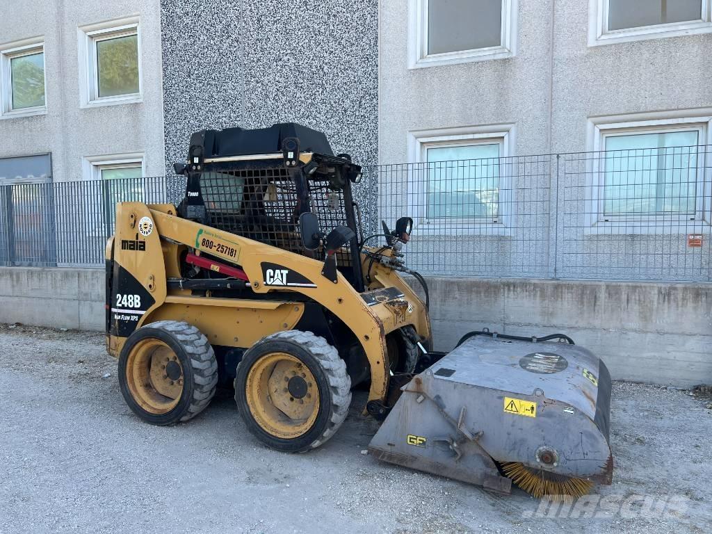 CAT 248 B HF-XPS Міні-навантажувачі