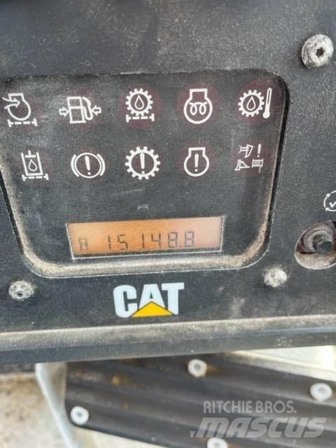 CAT D 6 T LGP Гусеничні бульдозери