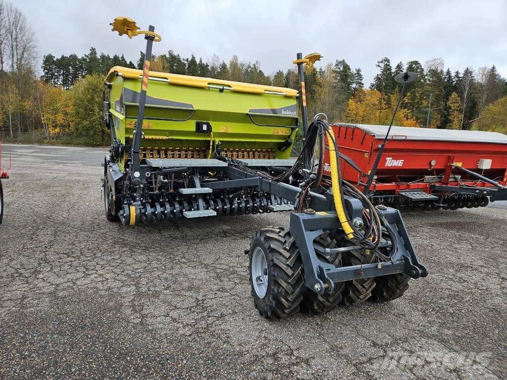Junkkari T300 Комбіновані сівалки