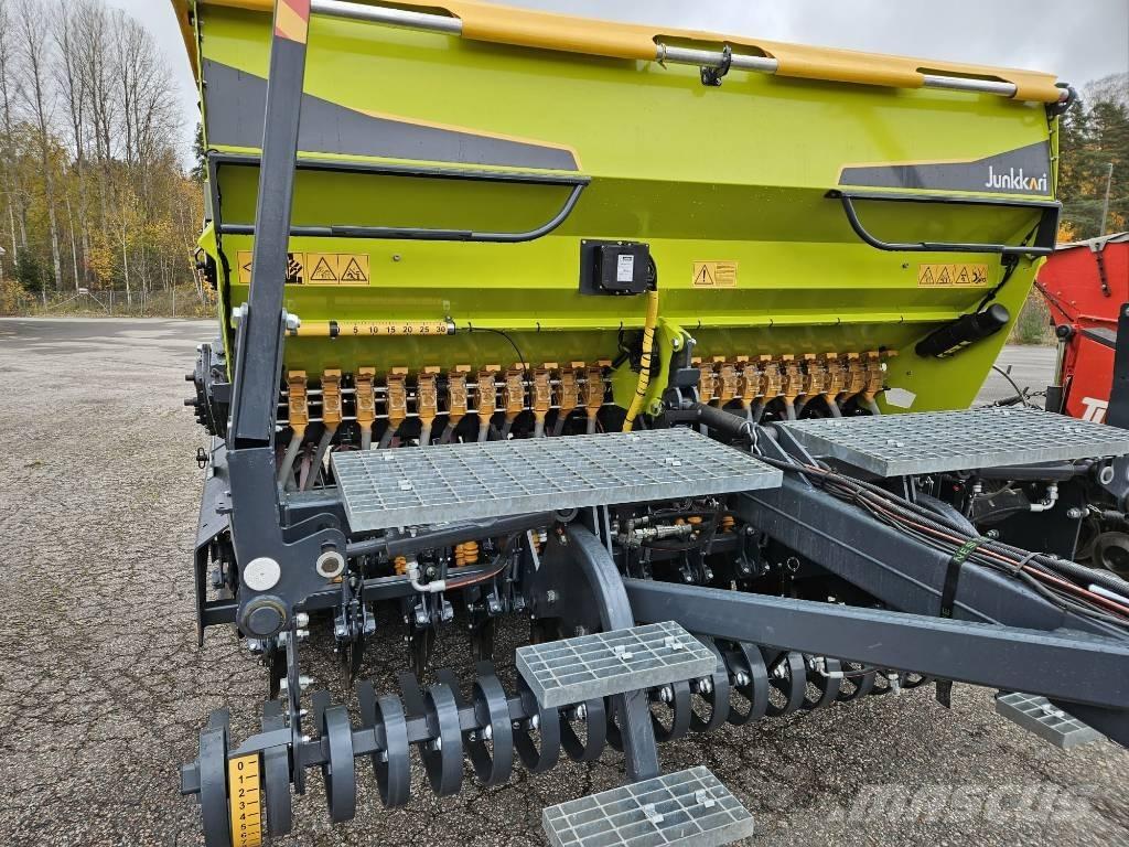 Junkkari T300 Комбіновані сівалки