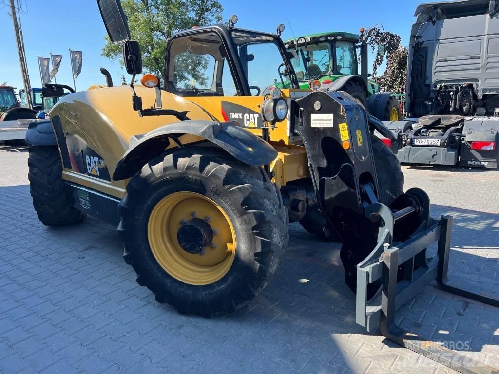 CAT TH 407 C Телескопічні навантажувачі
