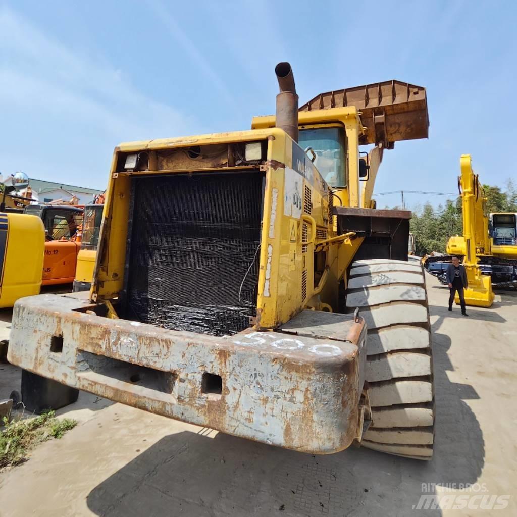 Komatsu WA 500 Фронтальні навантажувачі