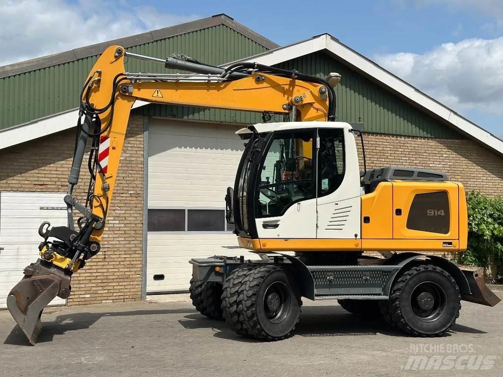 Liebherr A914 Колісні екскаватори