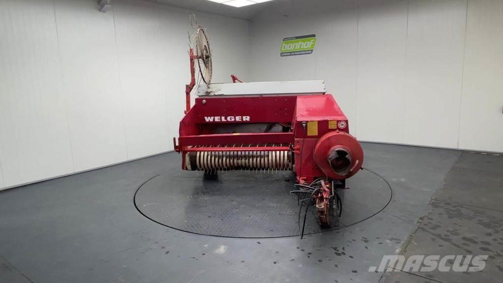 Welger AP 630 Тюкові прес-підбирачі