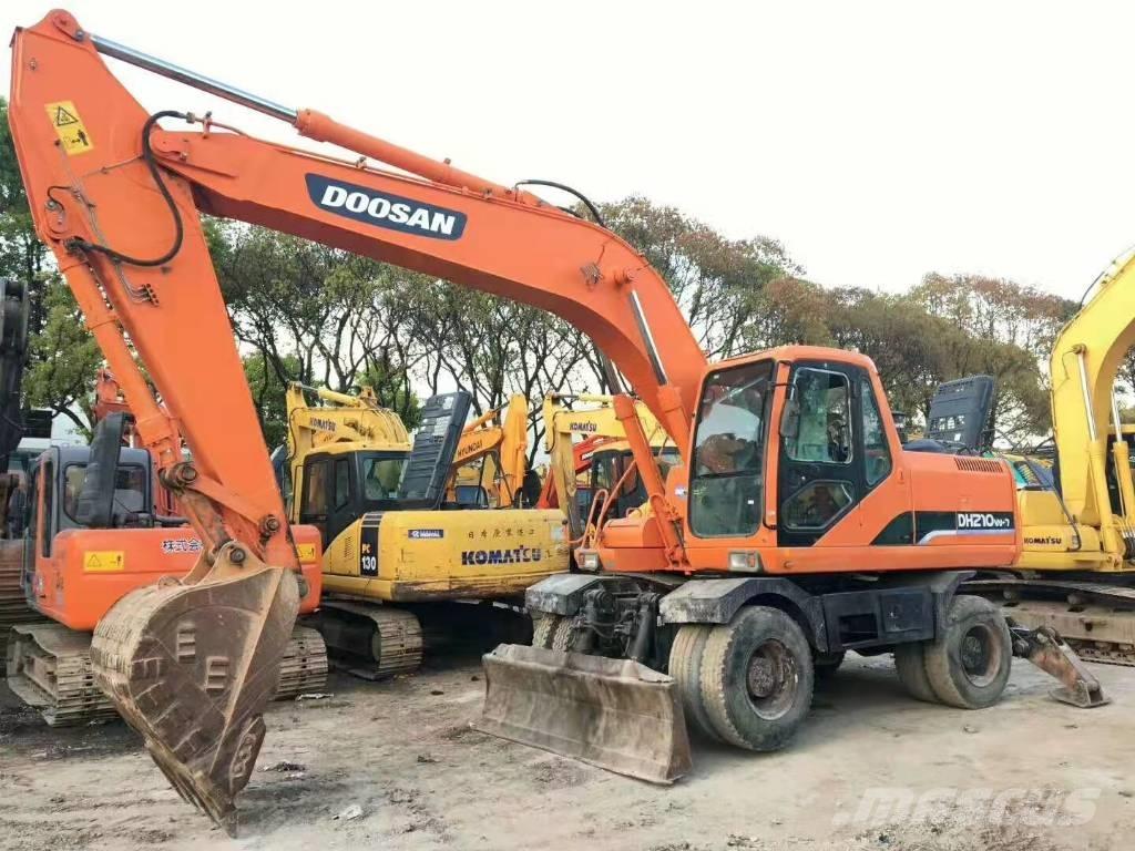 Doosan DH210W-7 Колісні екскаватори