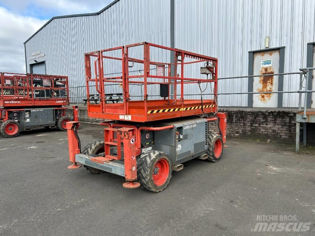 SkyJack SJ 6826 RT Підйомники-ножиці