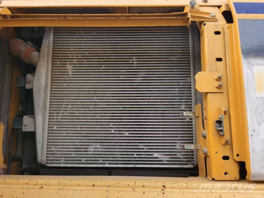 Komatsu PC 450-8 Гусеничні екскаватори