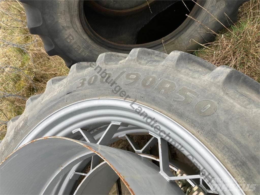 Goodyear 300/90R50 Сільгосптехніка - Інші