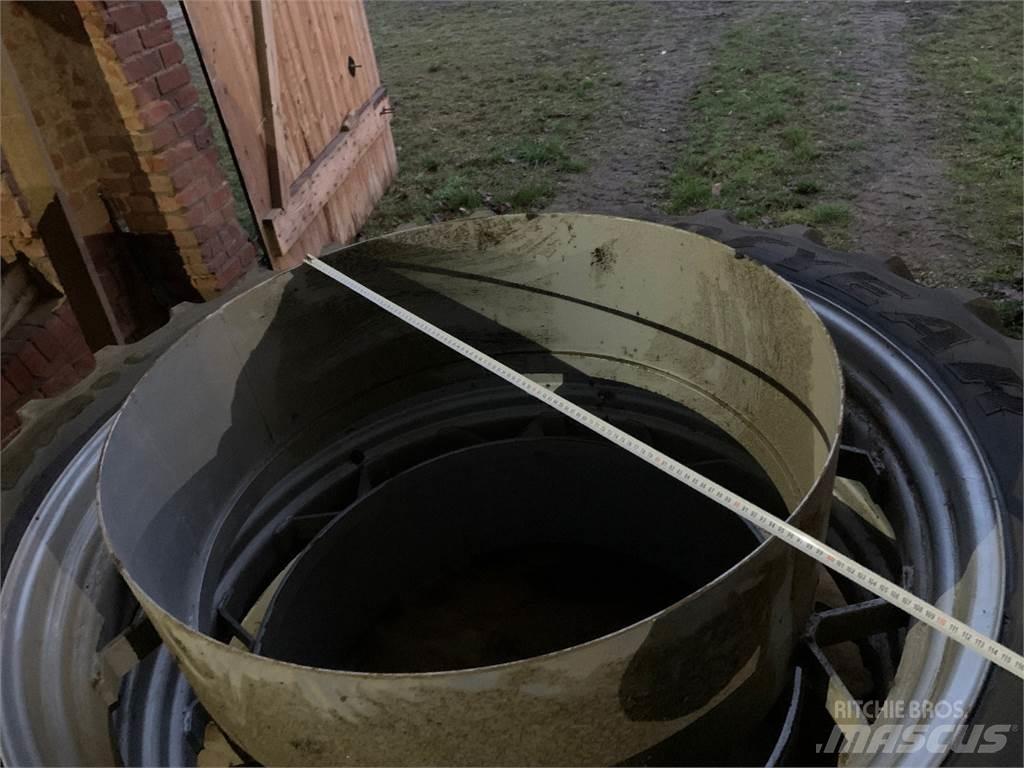 Goodyear 300/90R50 Сільгосптехніка - Інші