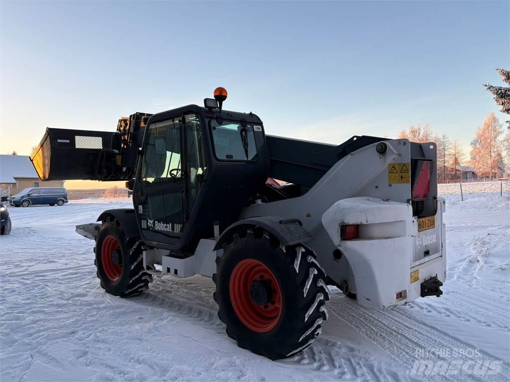 Bobcat T40170 Телескопічні навантажувачі