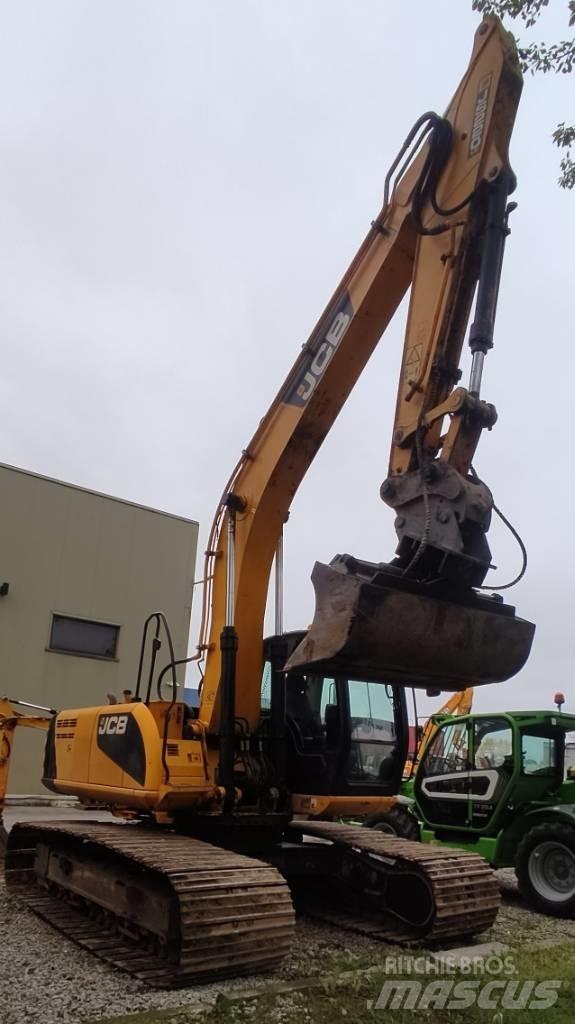 JCB JS 220 LC Гусеничні екскаватори