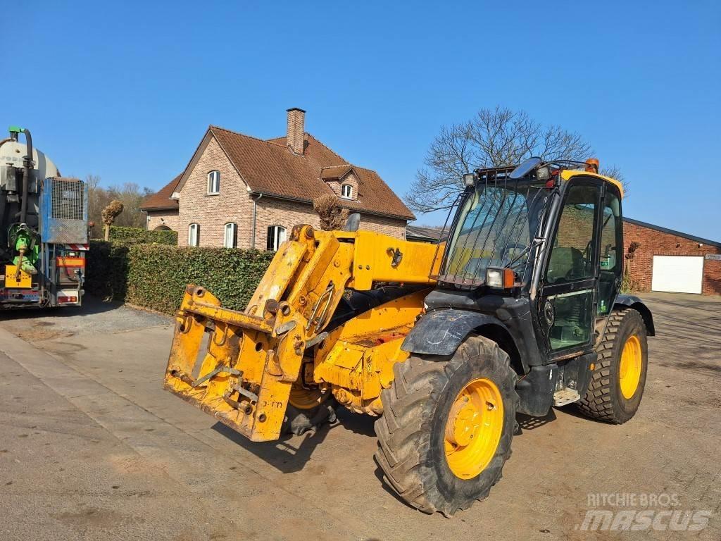 JCB 531-70 Телескопічний навантажувач