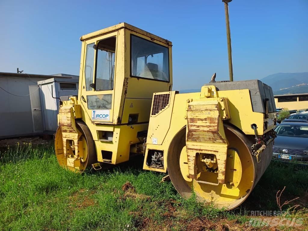 Bomag BW 151 AD-2 Котки тротуарні