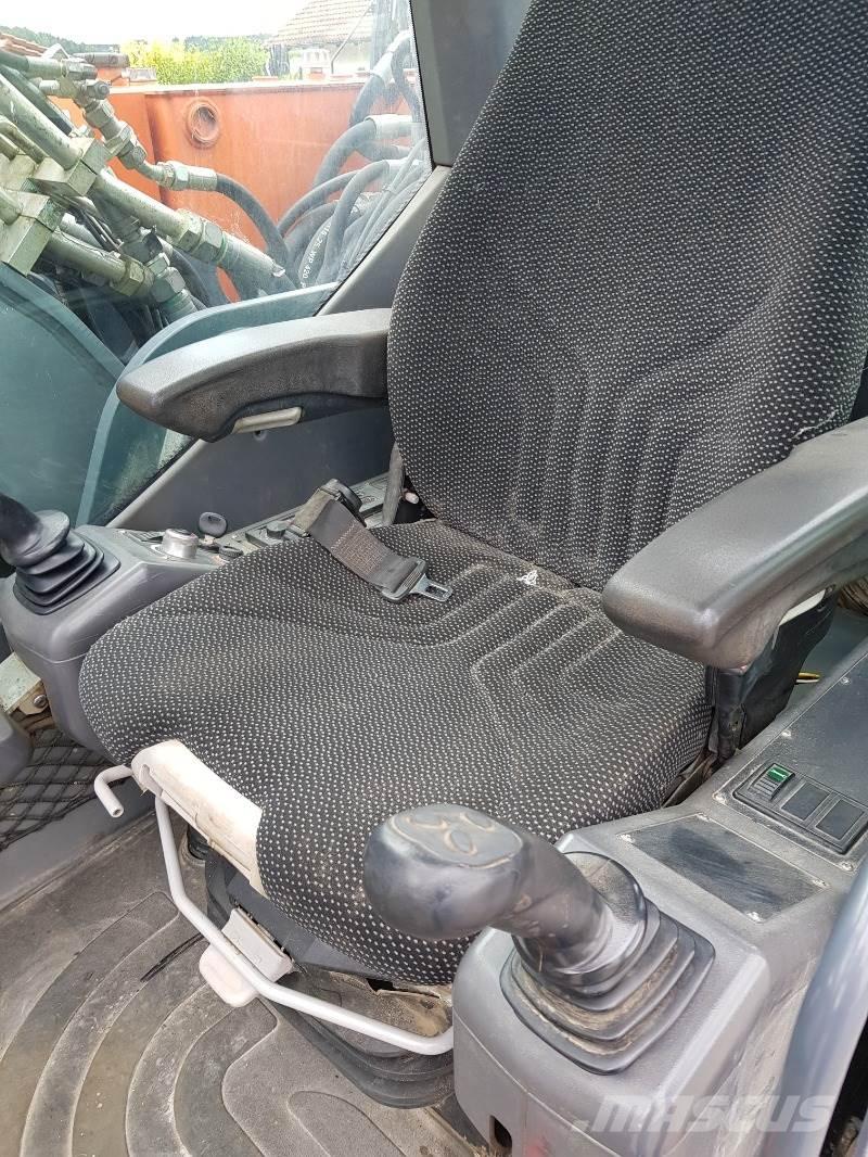 Atlas 225 LC Гусеничні екскаватори