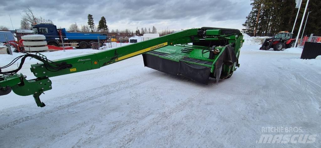 John Deere 835 Косилки-формувачі