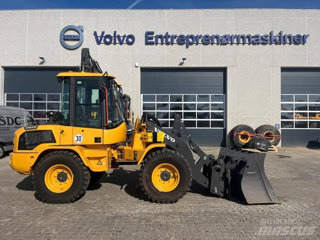 Volvo L35H Фронтальні навантажувачі