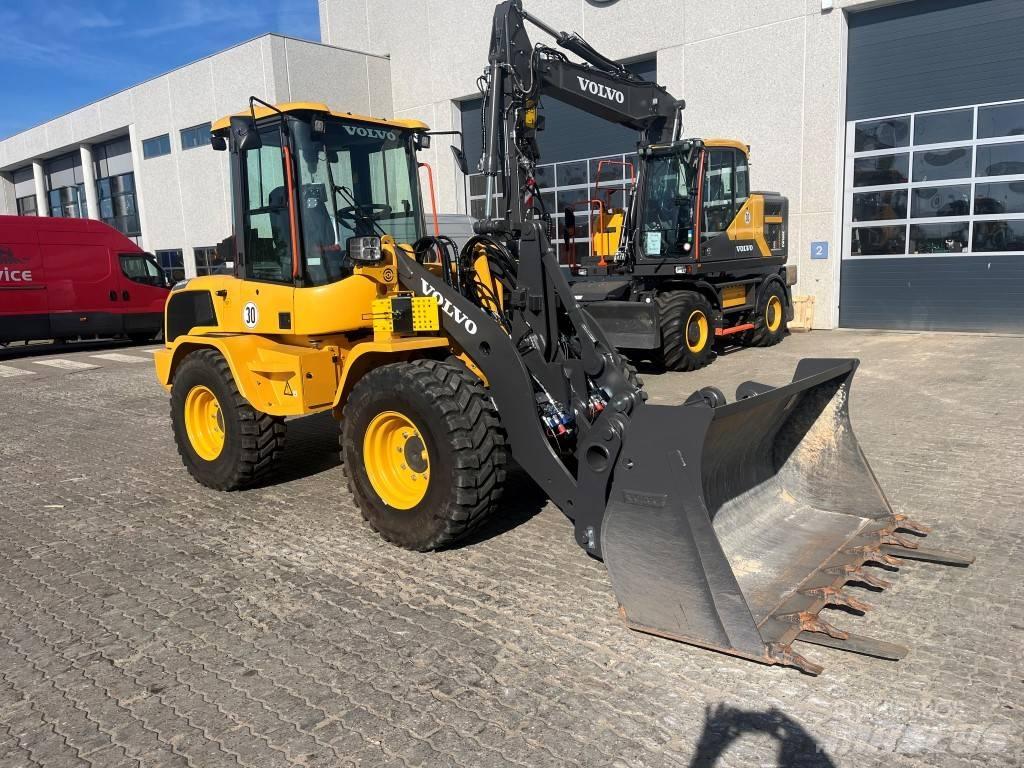 Volvo L35H Фронтальні навантажувачі