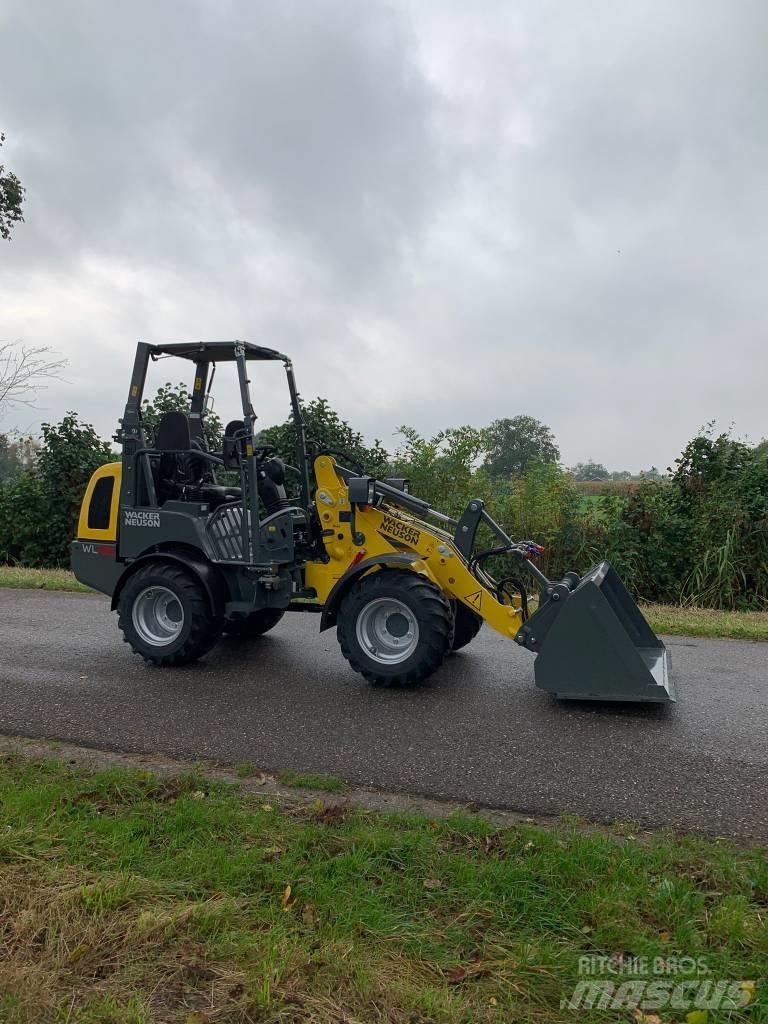 Wacker Neuson WL25 Фронтальні навантажувачі