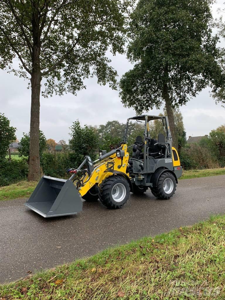 Wacker Neuson WL25 Фронтальні навантажувачі