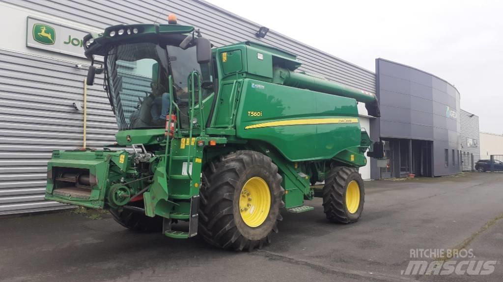 John Deere T 560 i Зернозбиральні комбайни