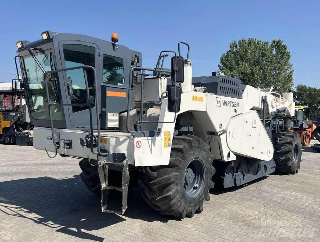 Wirtgen WR 2400 Ресайклери
