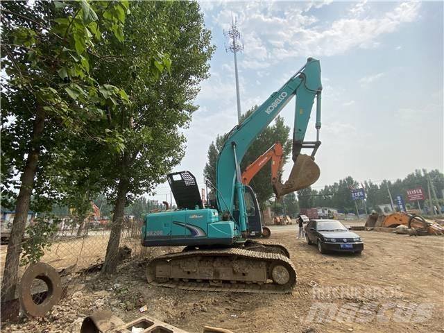 Kobelco SK 200-8 Гусеничні екскаватори