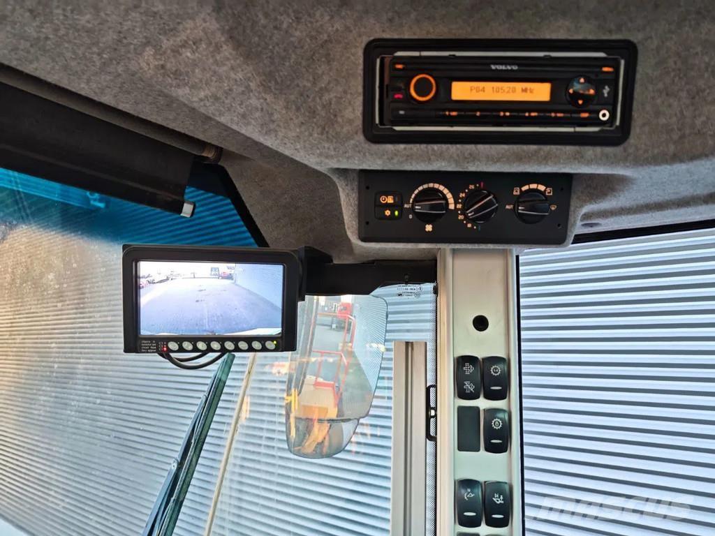 Volvo L180H Фронтальні навантажувачі