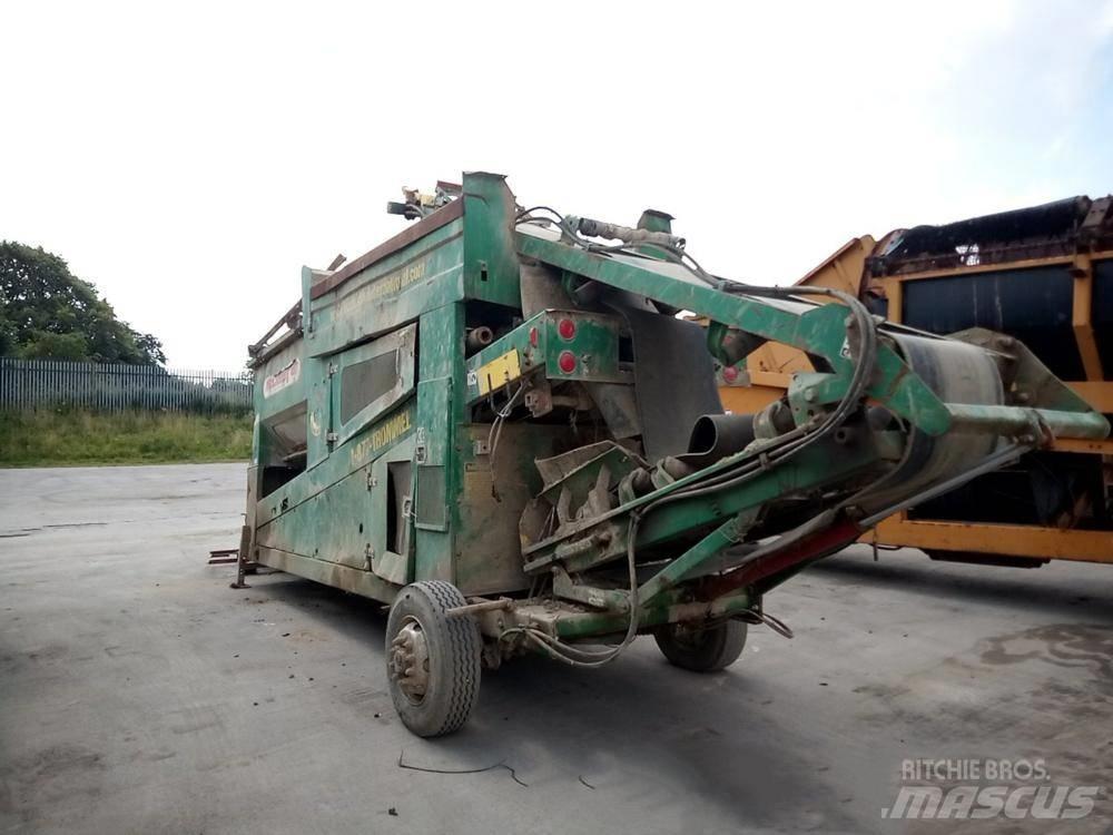 McCloskey 407R Мобільні грохоти